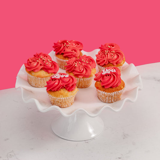 LOVE NOTE CUPCAKES